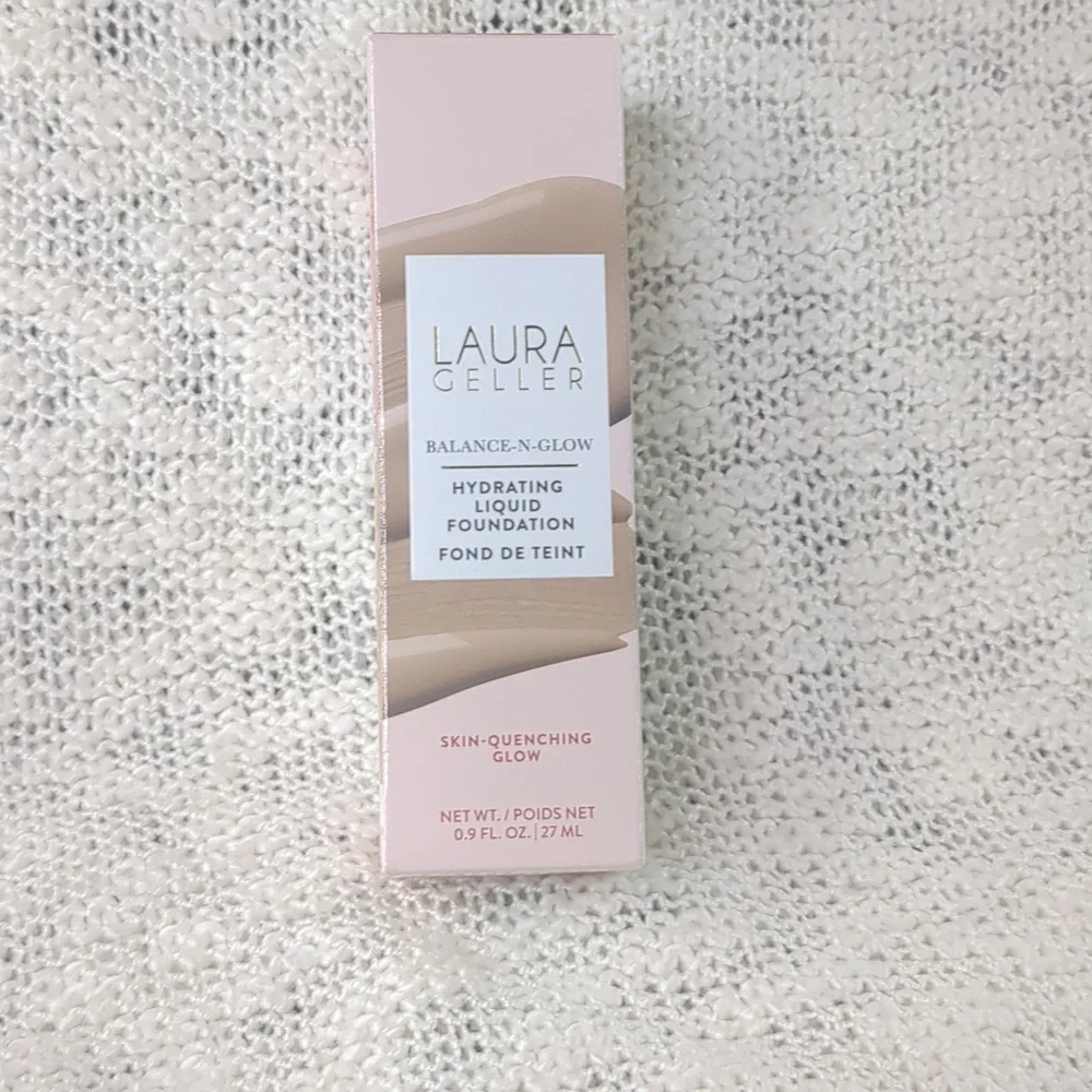 Laura Geller Balance-N-Glow Foundation in Medium, 27ml/0.90fl oz